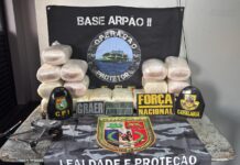 Cão policial ajuda PM a apreender 40 kg de drogas no Amazonas