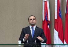 Roberto Cidade assume Governo do Amazonas e promete continuidade administrativa