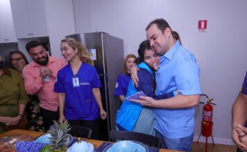 Roberto Cidade inaugura centro para jovens com autismo em Manaus