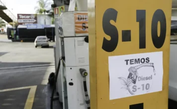 Pacote para conter alta dos combustíveis inclui subsídios e isenções