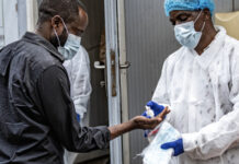 Voluntários brasileiros morrem no Congo devido a surto de Ebola