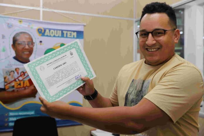 ENCCEJA Educação_Aluno_Certificado_Foto_Eduardo Cavalcante