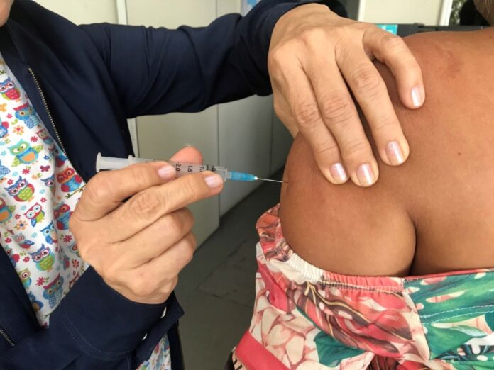 FVS-RCP_VacinaInfluenza_Foto_Divulgação