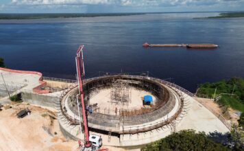 Cúpula da Oca Niemeyer ganha sexto anel concretado no parque construído pela prefeitura na zona Leste