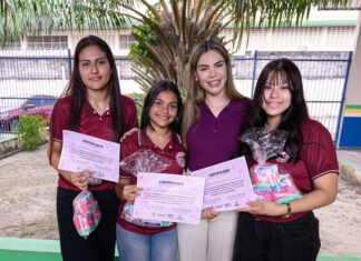 Thaisa Cidade participa de ação que leva dignidade menstrual a estudantes no Amazonas