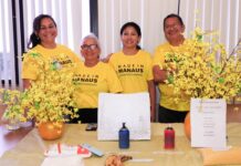 Aos 71 anos, servidora da CMM conclui curso de inglês gratuito e inspira alunos
