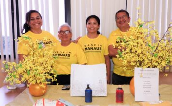 Aos 71 anos, servidora da CMM conclui curso de inglês gratuito e inspira alunos