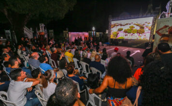 Documentário sobre “Santa Etelvina” emociona público em cemitério de Manaus