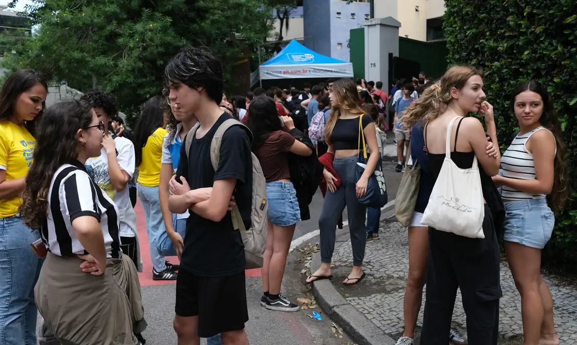 enem vestibular. Foto Fernando Frazão