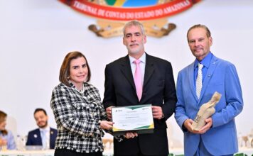 Democracia sem controle não é democracia”, diz ministro do STJ em seminário no TCE-AM
