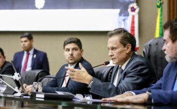 Aleam aprova projetos para jovens vulneráveis e atendimento prioritário para casos de Mpox