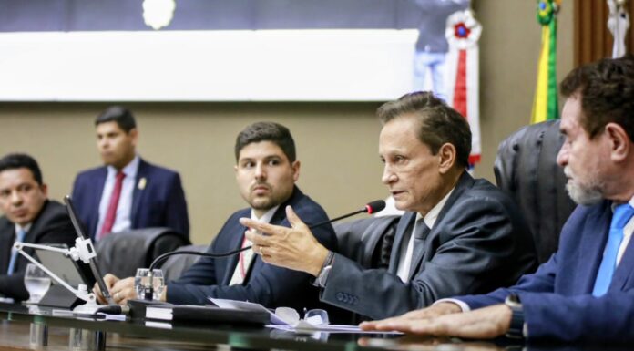 Aleam aprova projetos para jovens vulneráveis e atendimento prioritário para casos de Mpox