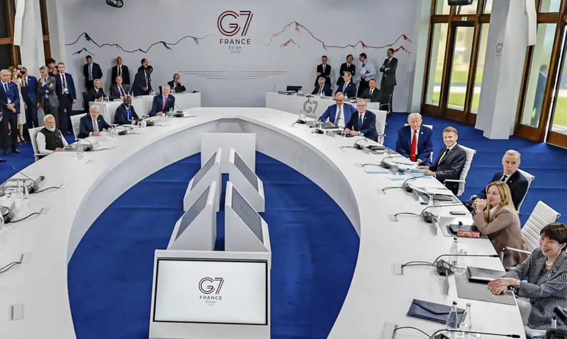 G7.