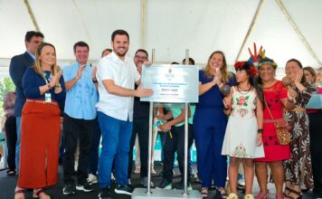 Renato Junior entrega USF Santos Dumont e amplia atendimento para 25 mil moradores em Manaus