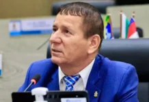 Projeto de Roberto Sabino avança e amplia proteção a professores vítimas de violência