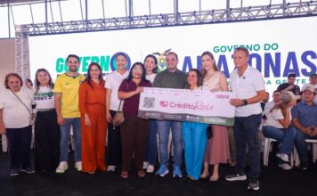 Governo Presente leva serviços e entregas à população da zona leste de Manaus