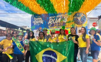 Visita à Rua da Copa promove integração e lazer para idosos em Manaus