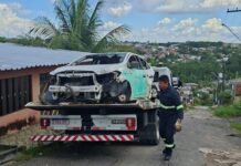 Veículos abandonados e estacionamento irregular são alvo de fiscalização da Prefeitura de Manaus