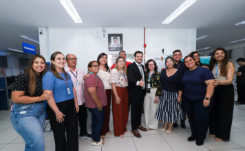 Prefeito Renato Junior homenageia 48 novos servidores aposentados durante programa ‘Feliz Vida Nova’