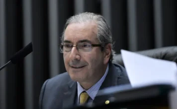 STF bloqueia R$ 6 milhões de Eduardo Cunha por indicação de emendas