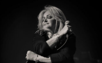 Morre Bonnie Tyler, voz do clássico ‘Total Eclipse of the Heart’, aos 75 anos