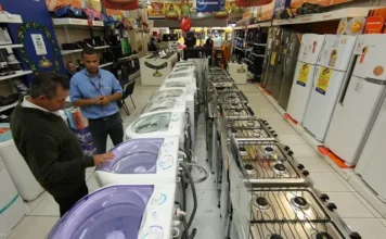 Governo oficializa novas regras para trabalho no comércio em feriados