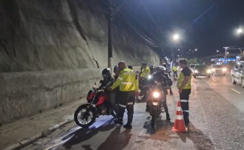 Operação Copa em Manaus removeu 14 veículos irregulares e aplicou 74 autuações