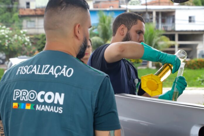 Pesquisa mensal de combustíveis do Procon Manaus aponta redução de 1,43% no menor preço do diesel S10