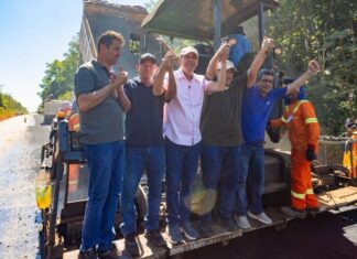 Omar Aziz e Eduardo Braga inauguram três portos e vistoriam obras da BR-319 no Amazonas