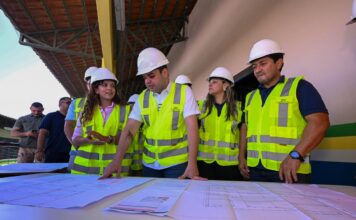 Escolas estaduais na zona Sul da Capital recebem melhorias acompanhadas por Roberto Cidade