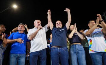 Roberto Cidade apresenta propostas sociais e reúne aliados na zona Sul de Manaus