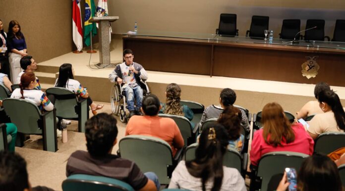 Leis ampliam direitos e proteção para estudantes no Amazonas