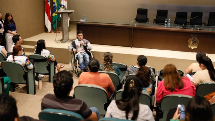 Assembleia Legislativa do Amazonas assegura direitos dos estudantes amazonenses por meio de novas Leis - Foto - Alberto César Araújo - Aleam