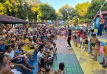 Mais de 1,5 mil pessoas vão no parque Cidade da Criança durante tarde de diversão e arte circense