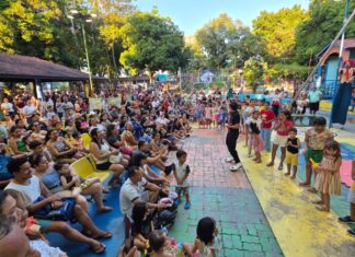 Mais de 1,5 mil pessoas vão no parque Cidade da Criança durante tarde de diversão e arte circense