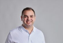 Encontro de Roberto Cidade com Miguel emociona família e reforça propostas para pessoas com TEA