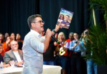 David Almeida apresenta plano de governo com nove eixos estratégicos para o Amazonas