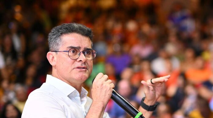 David Almeida propõe novo Distrito Industrial e medidas para ampliar cadeia da Zona Franca