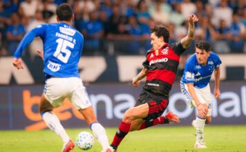 Flamengo sofre virada do Cruzeiro e perde chance de assumir liderança do Brasileirão