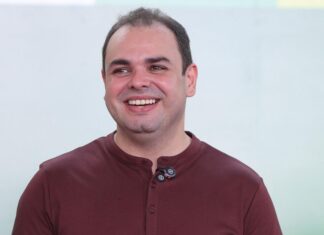 Roberto Cidade registra 56% de aprovação e aparece entre governadores mais bem avaliados