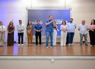 Governador Roberto Cidade anuncia concurso público com 7,8 mil vagas para a rede estadual de educação no Amazonas