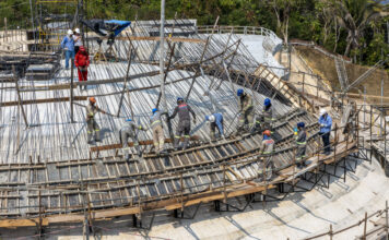 Estruturas inspiradas nos rios Negro e Solimões começam a ser concretadas na obra projetada de Oscar Niemeyer