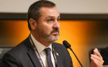 André Mendonça afasta diretor-geral da PF e leva decisão à Segunda Turma do STF