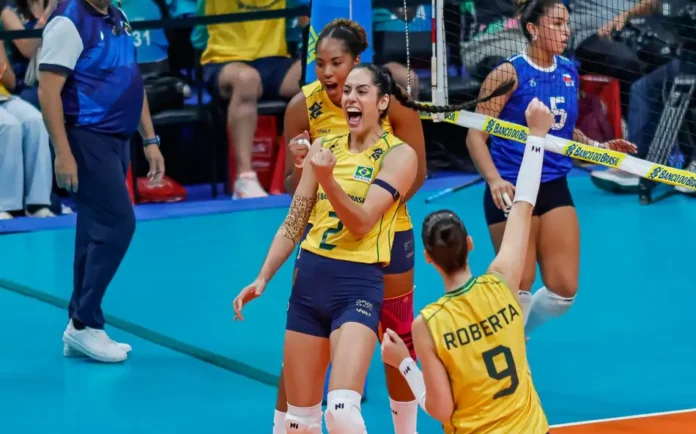 Brasil comemora ponto contra o Chile no Sul-Americano feminino de vôlei (Foto- Wallace Teixeira:FV Imagem:CBV)