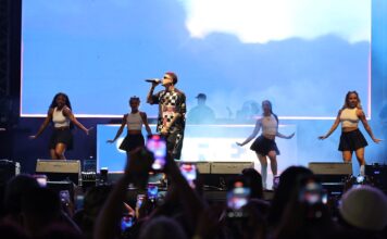 MC Hariel encerra programação do palco Alfândega no #SouManaus 2026