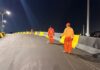 Alça superior do ‘Passarão’ recebe sinalização durante trabalho noturno em Manaus