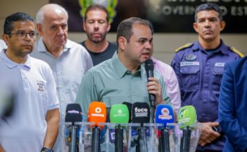 Governador Roberto Cidade promove 730 agentes e regulamenta escolas militares no AM