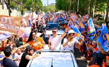 David Almeida inicia nova rodada de mobilizações eleitorais com grande carreata em Manaus