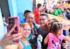 David Almeida percorre Bairro Alfredo Nascimento e apresenta propostas para o Amazonas