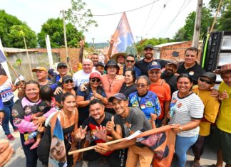 David Almeida visita obras no Nova Cidade e apresenta propostas para áreas de risco